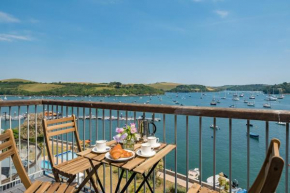 N ° 42 The Salcombe